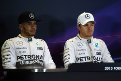 Lewis Hamilton, Mercedes AMG F1 et Nico Rosberg, Mercedes AMG F1 en conférence de presse