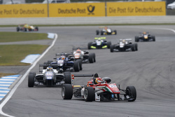 Lance Stroll, Prema Powerteam Dallara Mercedes-Benz and Sergio Sette Camara, Motopark Dallara Volksw