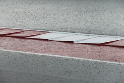 Hevige regen verpest de tweede vrije training