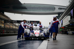 #2 Toyota Racing Toyota TS040 Hybrid