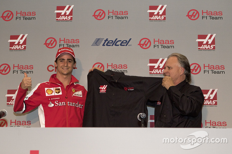 2015 Esteban Gutiérrez, Haas F1 Team y Gene Haas Dueño del Equipo es presentado