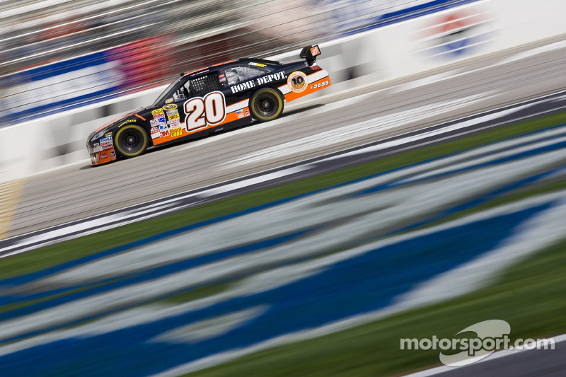 Atlanta 2008: Heftige Kritik an NASCAR-Reifenlieferant Goodyear