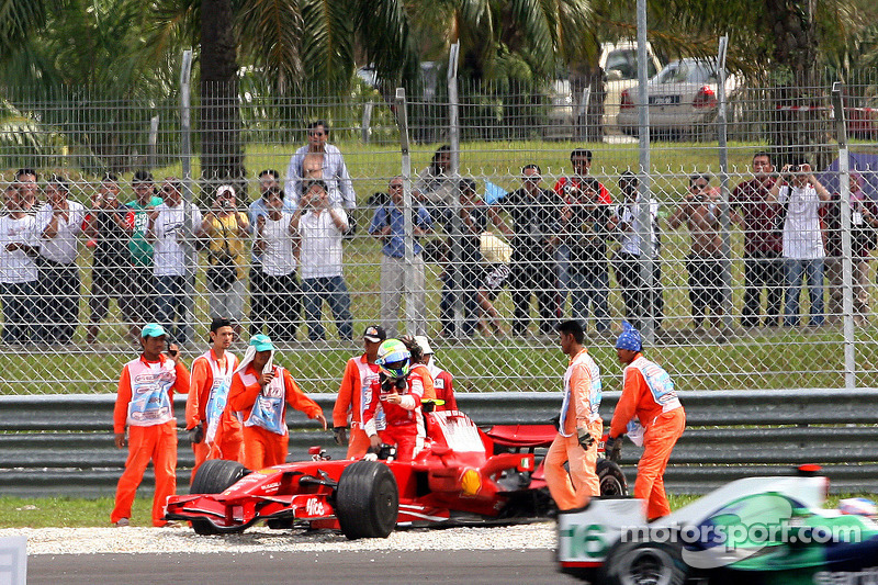 Felipe Massa, Scuderia Ferrari, F2008, retired