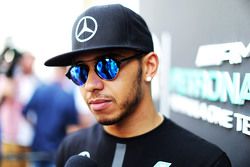 Lewis Hamilton, Mercedes AMG F1 avec les médias