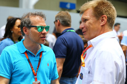 (L to R): Jacques Villeneuve, with Mika Salo,