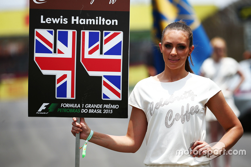 Grid girl para Lewis Hamilton, Mercedes AMG F1