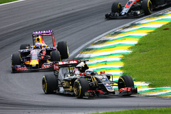 Romain Grosjean, Lotus F1 E23