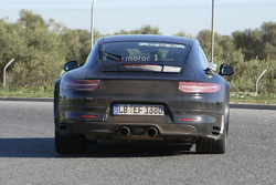 Chassis test 2018 Porsche 911 (992) spyshots