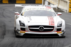 Maro Engel, Mercedes AMG Driving Academy MercedesBenz SLS AMG GT3