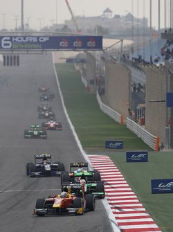Jordan King, Racing Engineering lidera a Oliver Rowland, Status Grand Prix