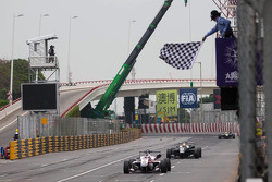 Winnaar Felix Rosenqvist, Prema Powerteam Dallara Mercedes-Benz