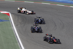 Stoffel Vandoorne, ART Grand Prix leads Mitch Evans, RUSSIAN TIME and Nathanael Berthon, Team Lazarus