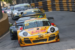 Earl Bamber, LKM Racing, Porsche 997 GT3R