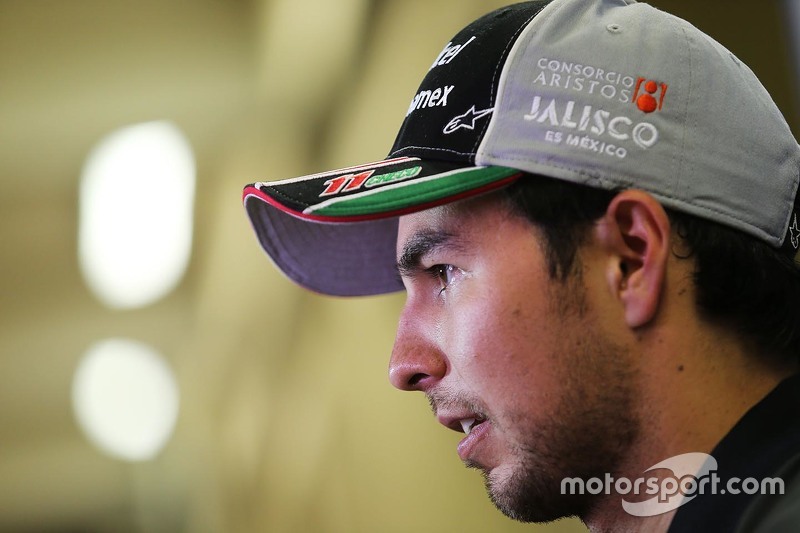 Em cinco temporadas, Sergio Perez teve mais derrotas do que vitórias, 3 a 2