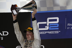 Le vainqueur de la Course 1 Stoffel Vandoorne, ART Grand Prix