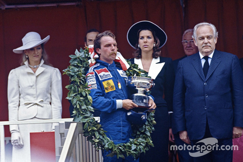 Winnaar Keke Rosberg, Williams met prins Rainier en prinses Caroline