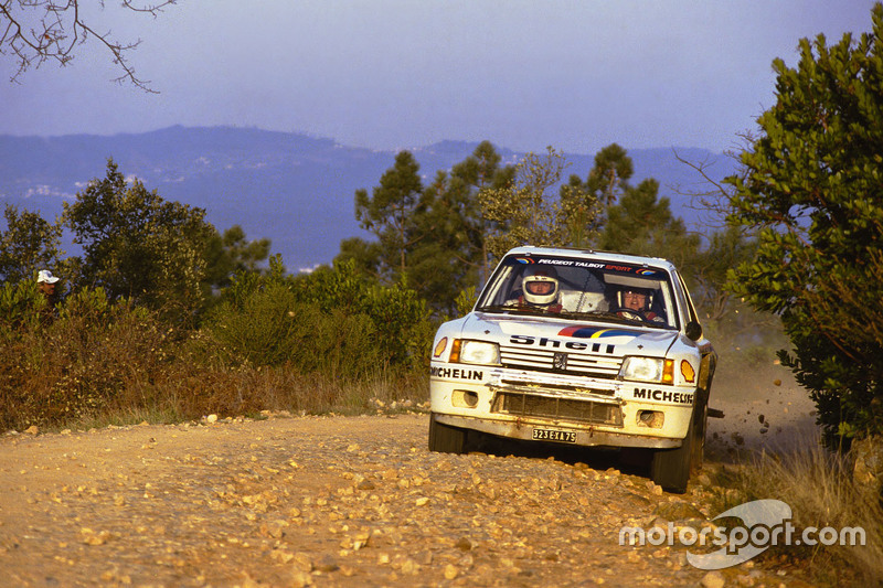 Timo Salonen sur une Peugeot 205 T16 lors du Rallye du Portugal 1985
