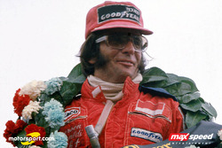 Motorsport.com and Emerson Fittipaldi announce 2016 MAXSpeed Entertainment Karting Series, y sus pr