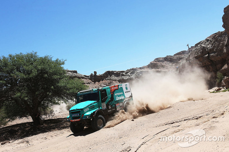 #501 Iveco: Gerard de Rooy, Moises Torrallardona, Darek Rodewald