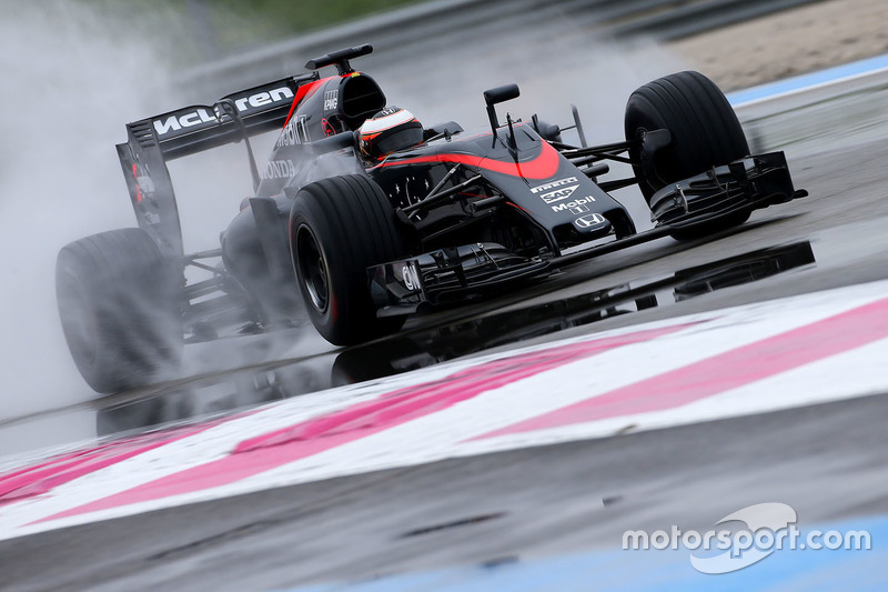 Somente um piloto esteve nos dois dias, Stoffel Vandoorne, que deu 214 voltas, a mais rápida delas foi de 1min07s758
