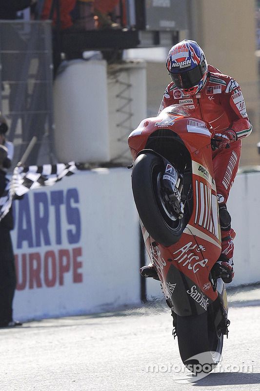 #24 - Casey Stoner - GP de Valencia 2008