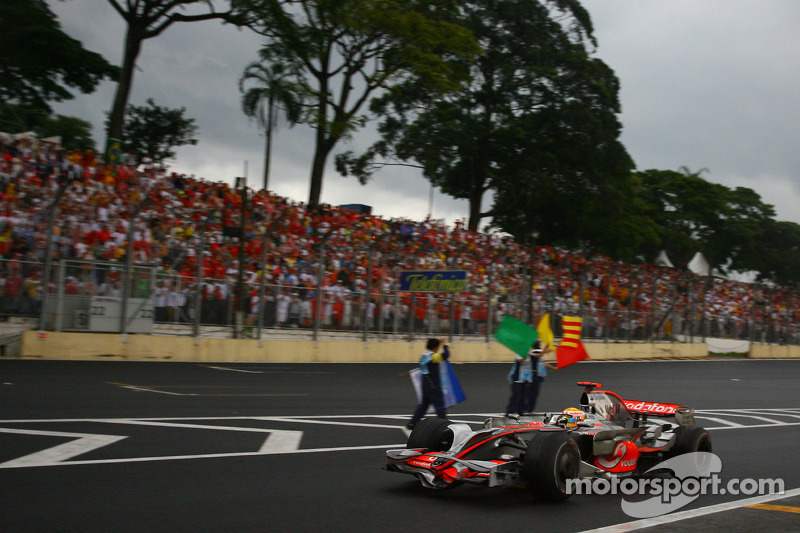 Wereldkampioen 2008 Lewis Hamilton