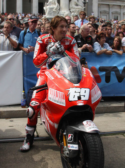 Nicky Hayden, Ducati Marlboro Team