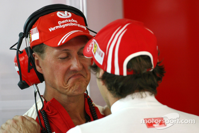Michael Schumacher, Test Pilotu, Scuderia Ferrari ve Luca Badoer, Scuderia Ferrari