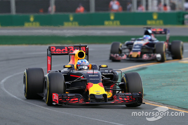 Даніель Ріккардо, Red Bull Racing RB12 і Макс Ферстаппен, Scuderia Toro Rosso STR11