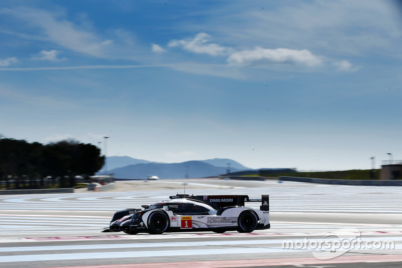 Der Posche-LMP1 in Paul Ricard