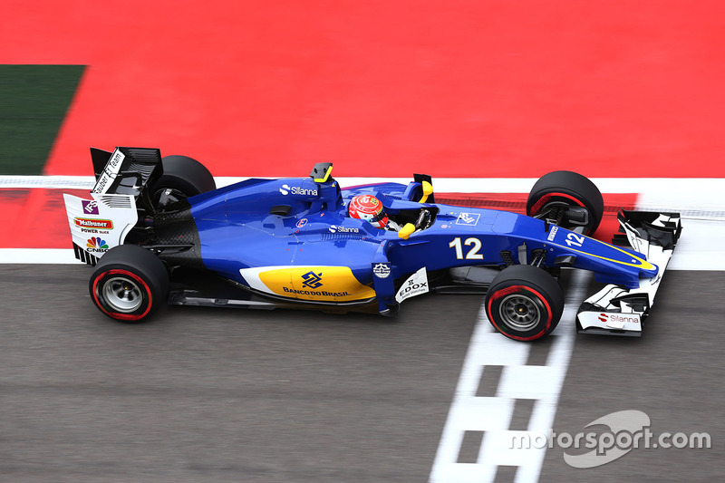 Felipe Nasr teve desempenho abaixo do esperado novamente. O brasiliense recebeu a bandeira quadriculada na 16° colocação