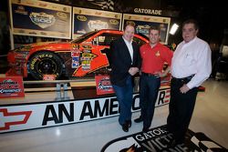 Champion's breakfast: 2010 Daytona 500 winner Jamie McMurray with team owners Chip Ganassi and Felix