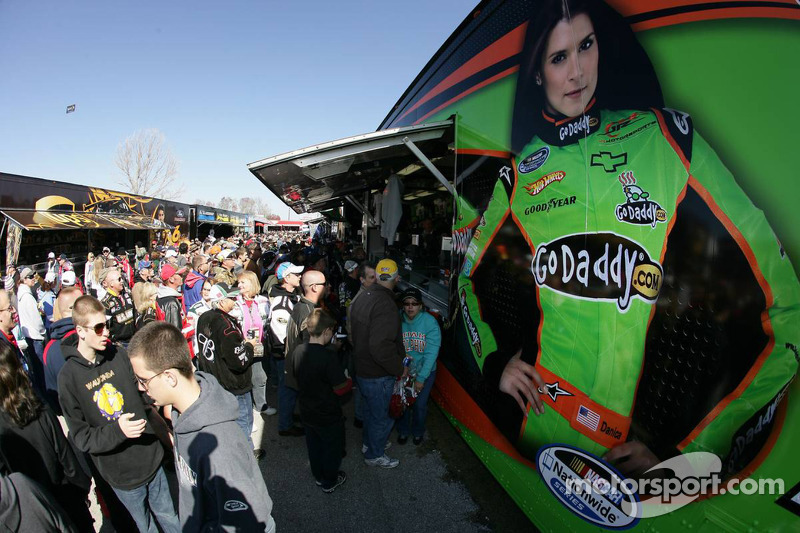 Danica Patrick und die Fans