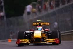Виталий Петров, Renault F1 Team