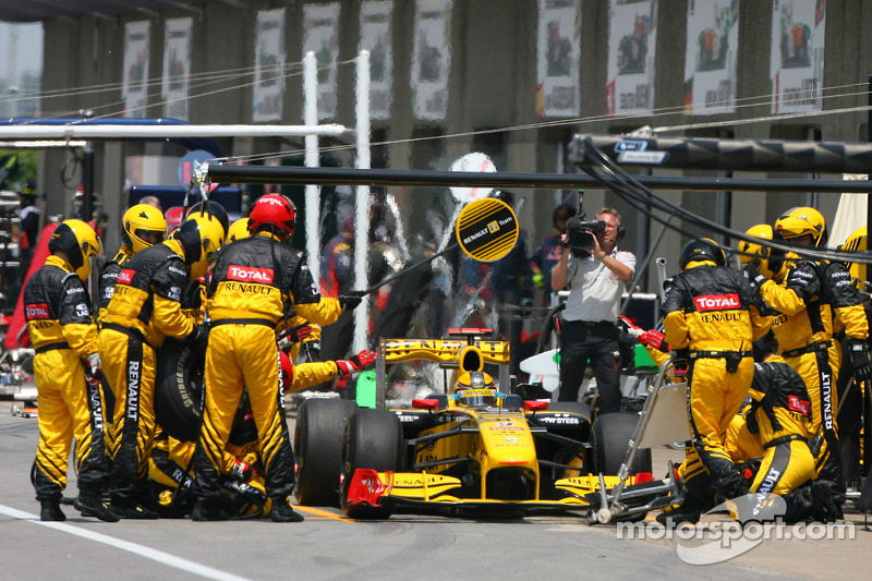 Robert Kubica, Renault F1 Team