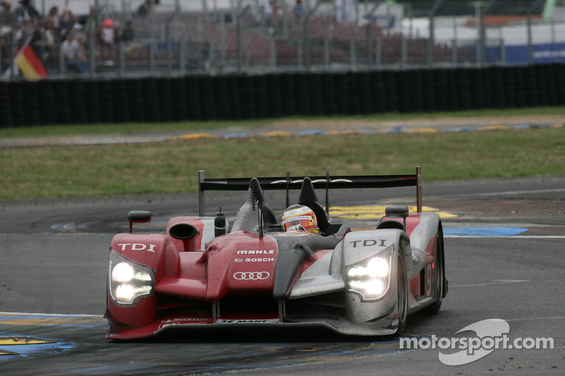 2010: Mike Rockenfeller, Timo Bernhard, Romain Dumas, Audi R15 TDI plus