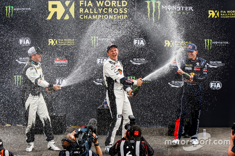 Podium : le vainqueur Mattias Ekström, EKS RX Audi S1, le 2e Petter Solberg, PSRX Citroën DS3 RX, et le 3e Timmy Hansen, Peugeot Hansen 208 WRX